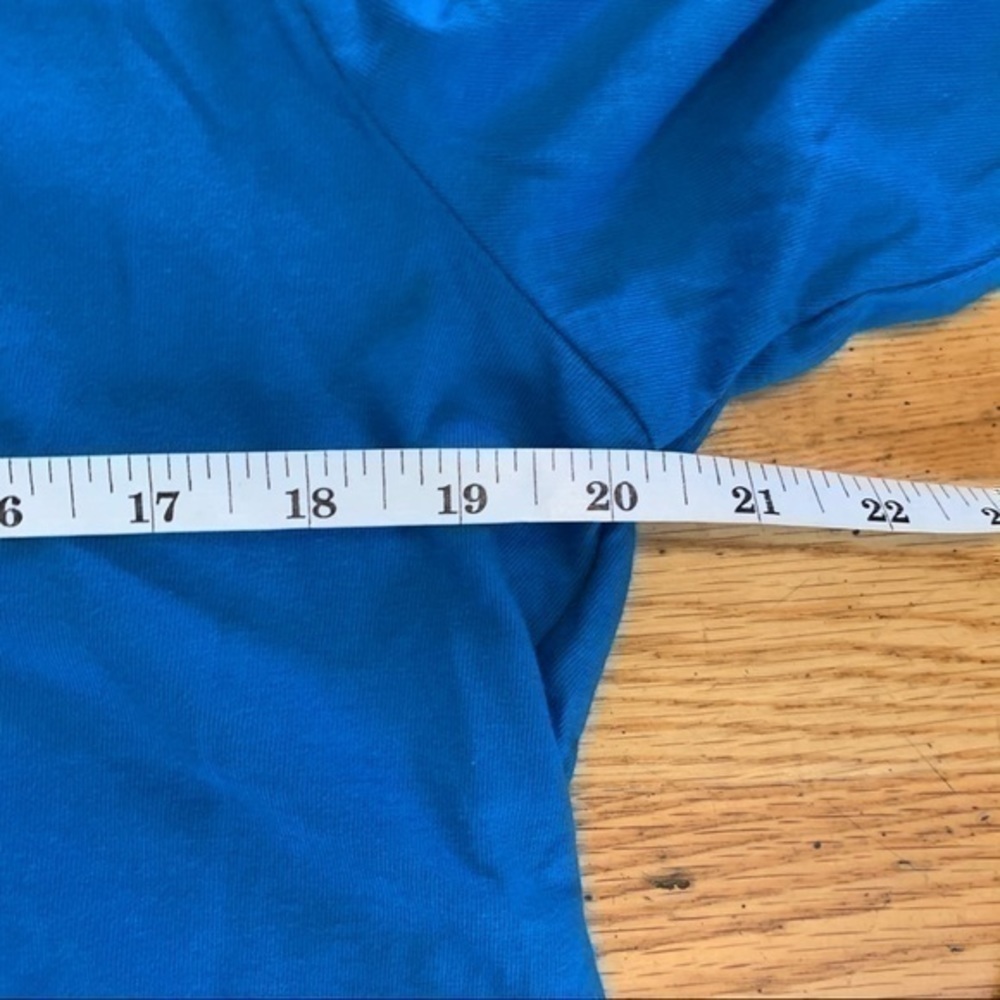 Talbots tee - Picture 5 of 8